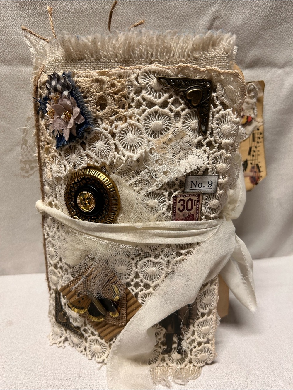 Grudgy Rustic Shabby Lace Junk Journal w Lace Pockets Tip Ins Tucks & MORE